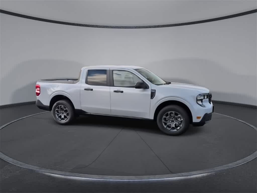 Thumbnail: 2025 Ford Maverick - 9