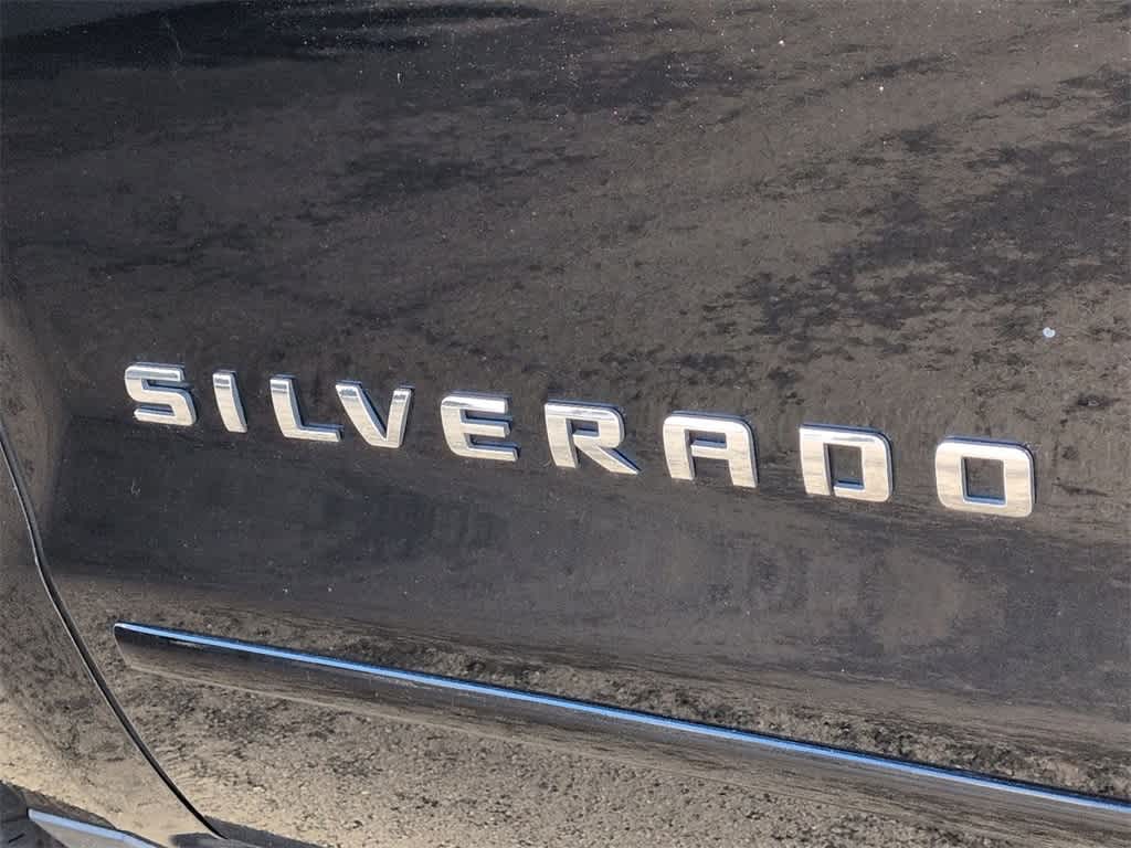 Thumbnail: 2018 Chevrolet Silverado 1500 - 13