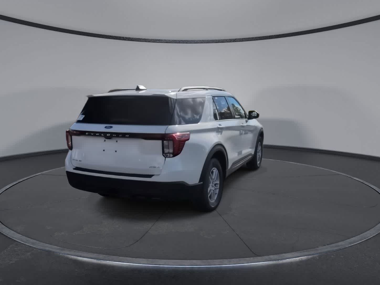 Thumbnail: 2026 Ford Explorer - 8