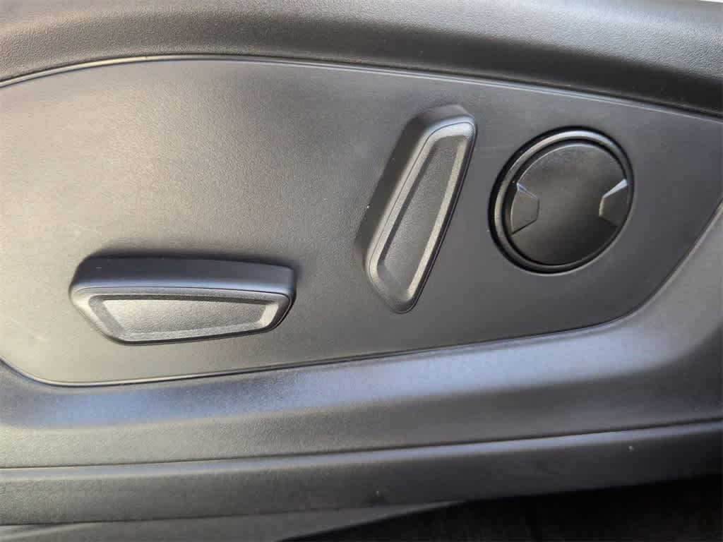 Thumbnail: 2026 Ford Explorer - 18