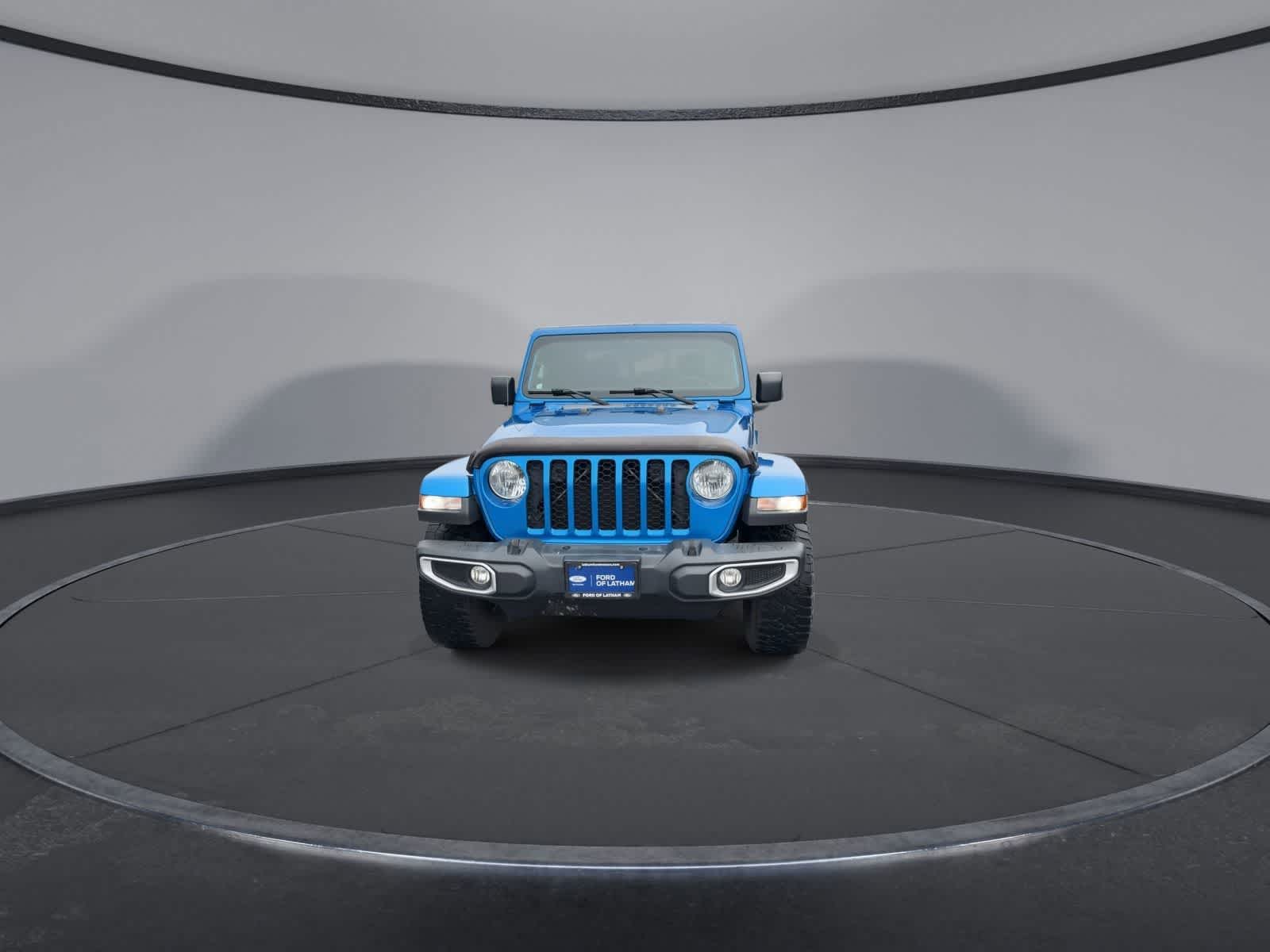 Thumbnail: 2021 Jeep Gladiator - 3