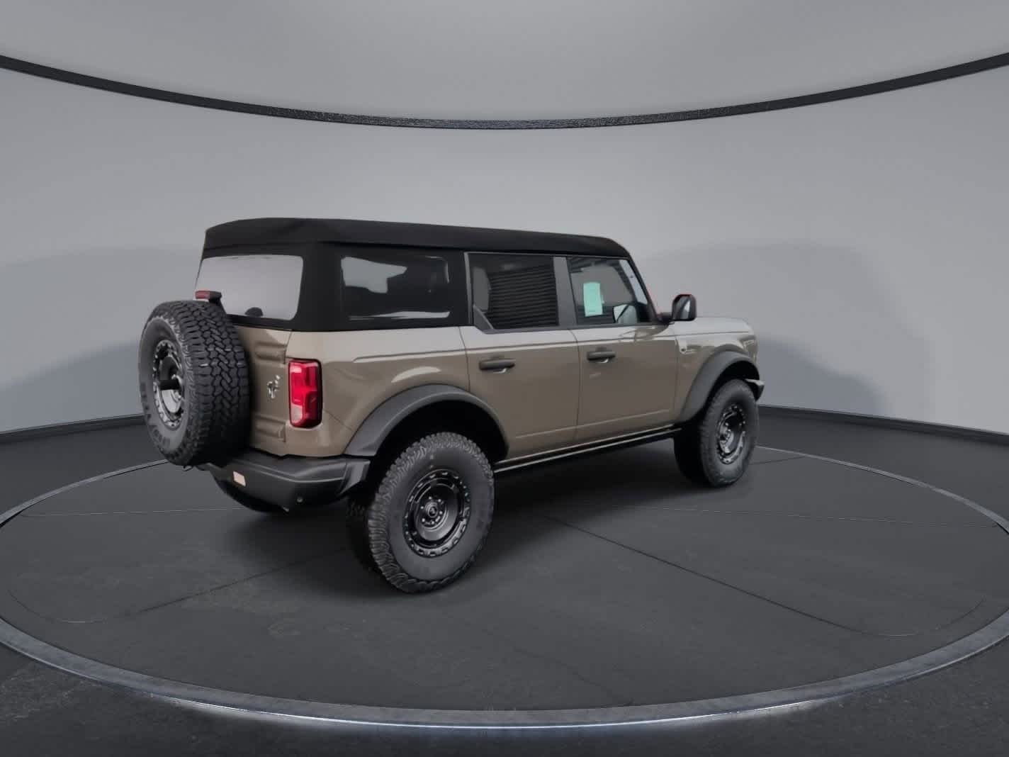 Thumbnail: 2025 Ford Bronco - 8