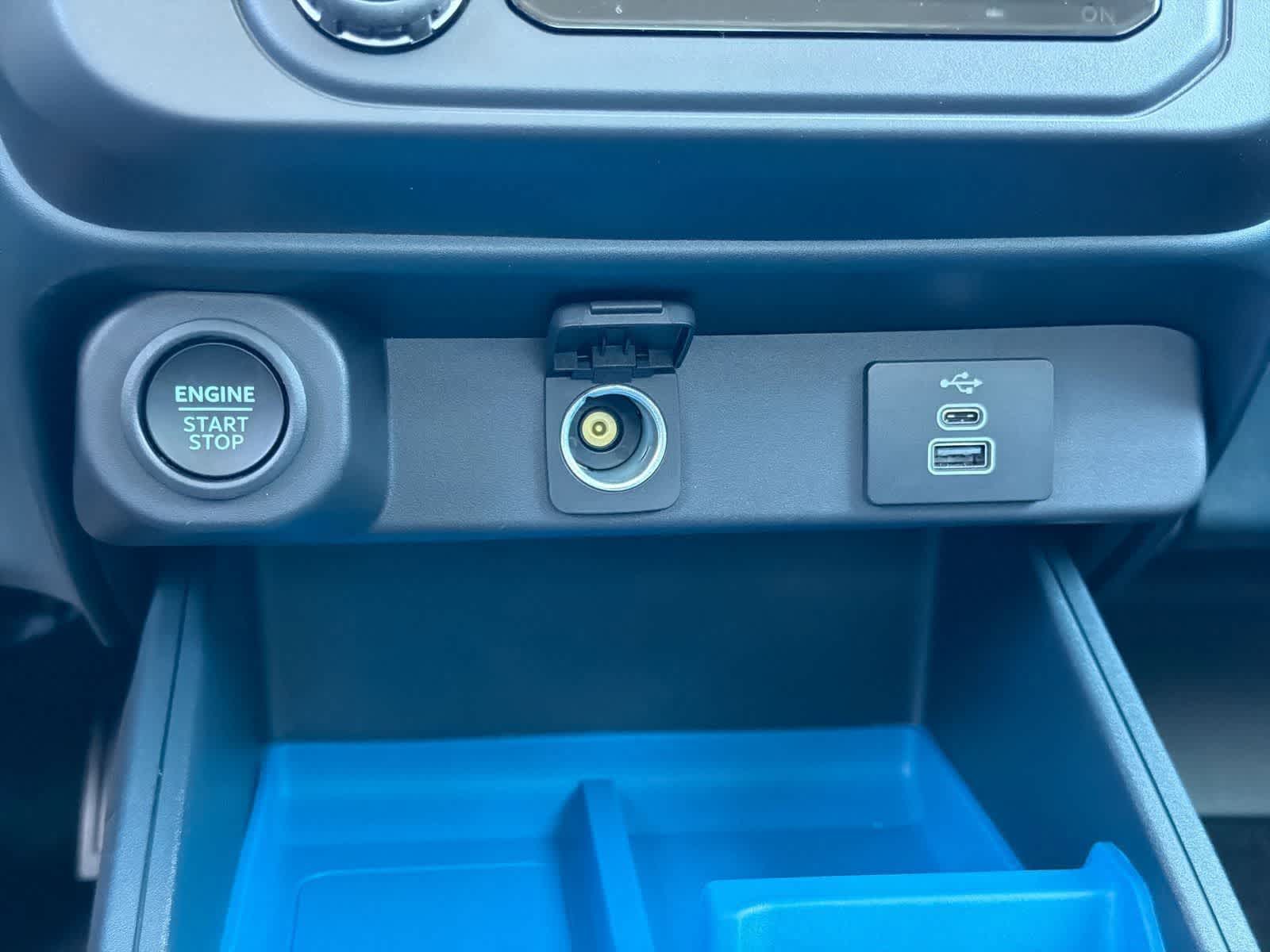 Thumbnail: 2026 Ford Maverick - 32