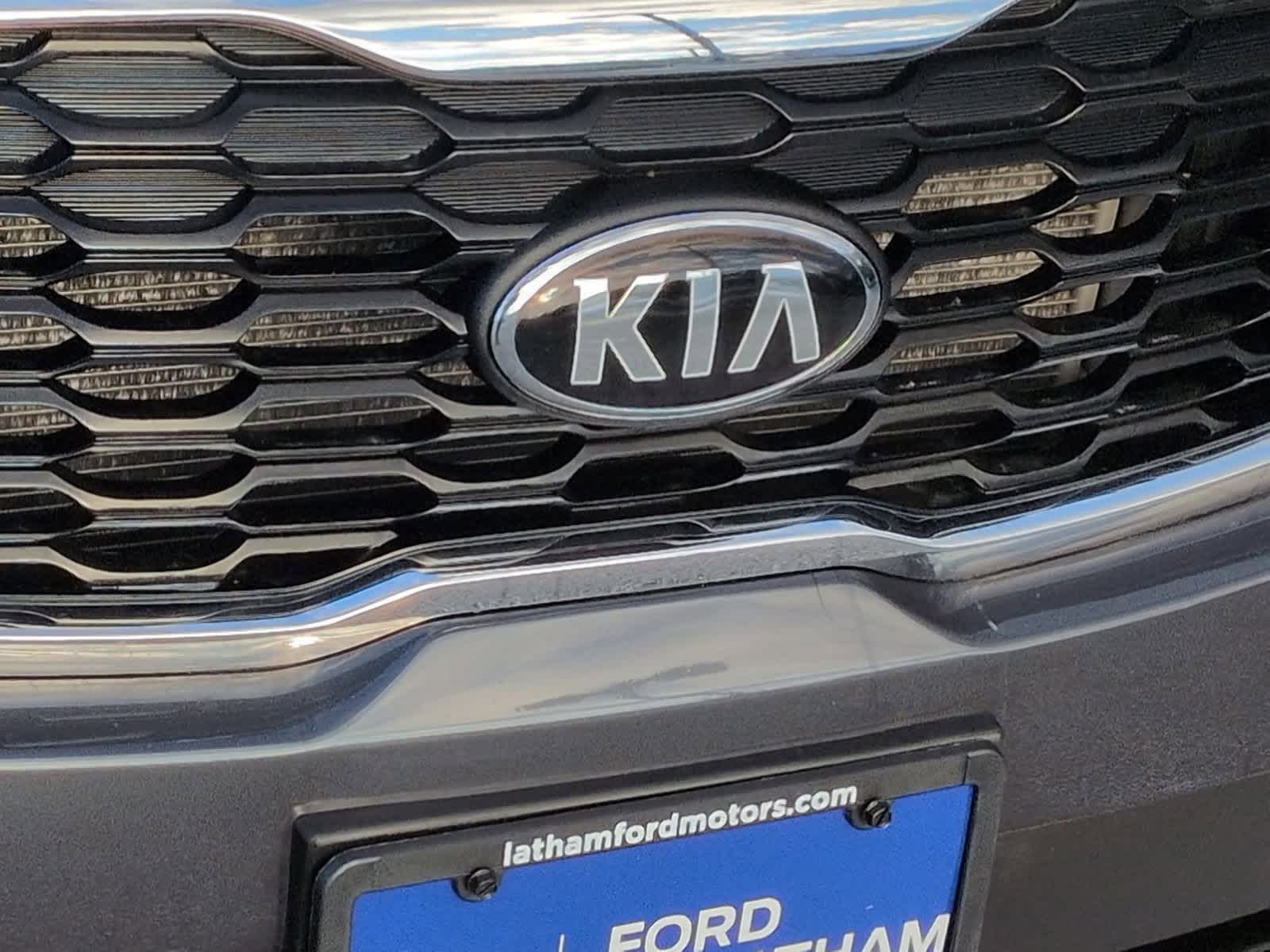 Thumbnail: 2019 Kia Sorento - 12