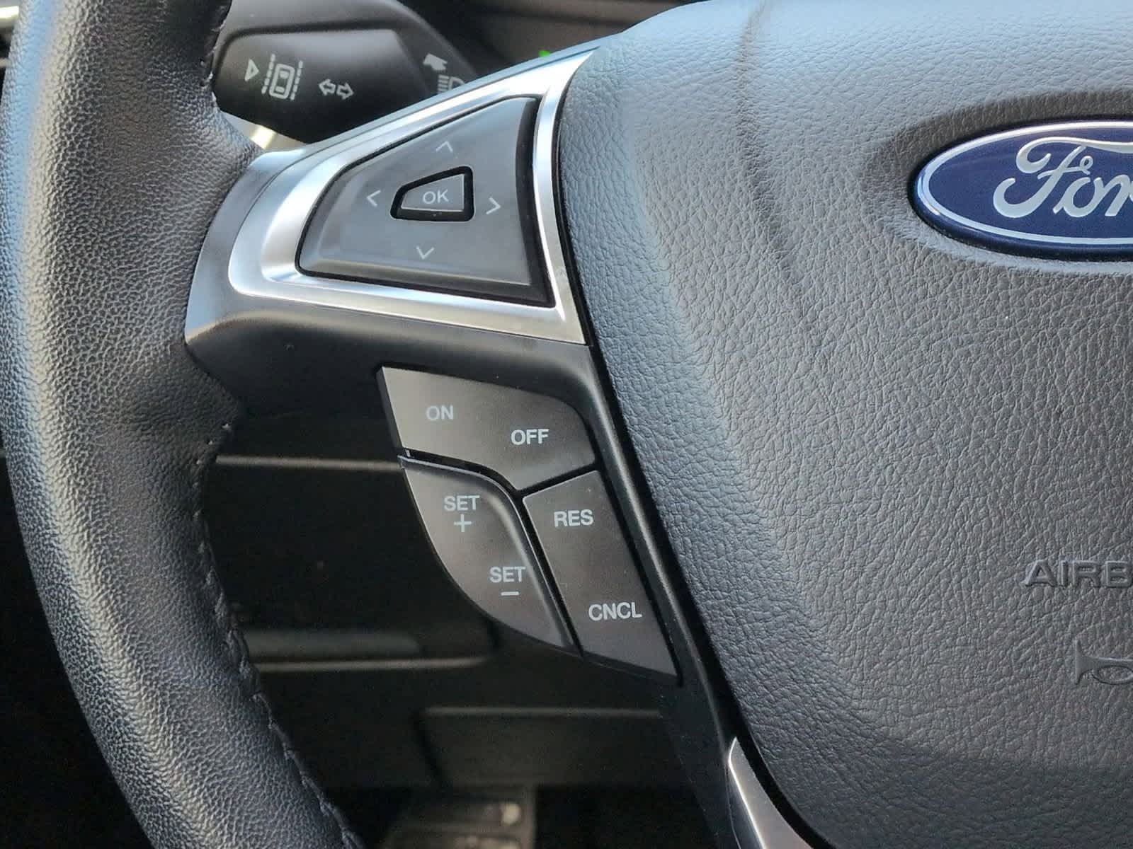 Thumbnail: 2024 Ford Edge - 24