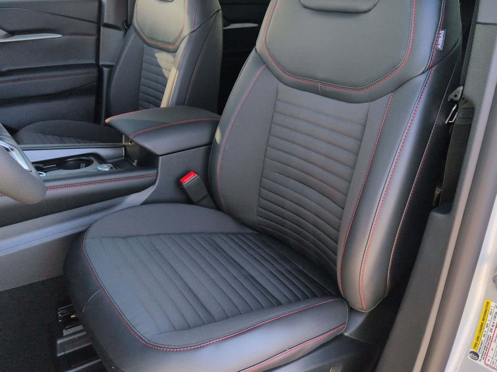 Thumbnail: 2026 Ford Explorer - 17