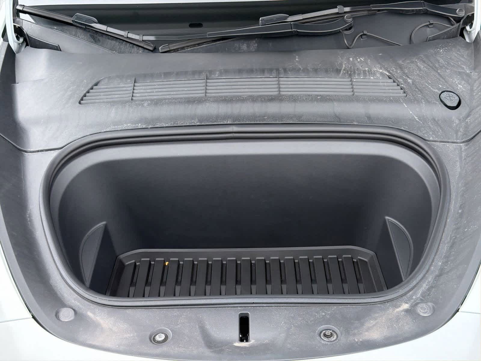 Thumbnail: 2022 Tesla Model Y - 15