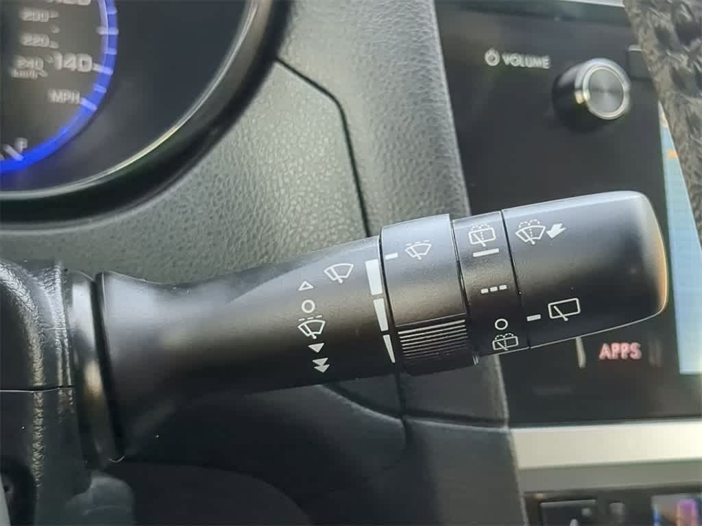 Thumbnail: 2015 Subaru Outback - 27