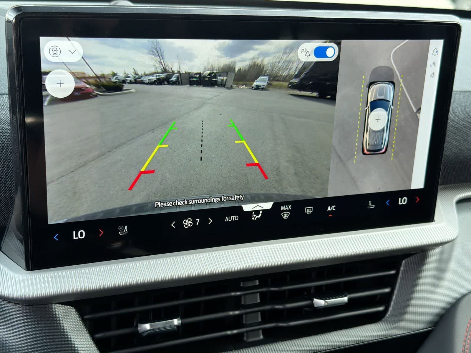 Thumbnail: 2026 Ford Explorer - 31