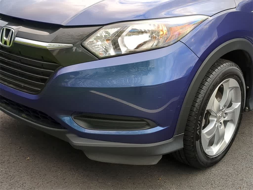 2017 Honda HR-V LX 11