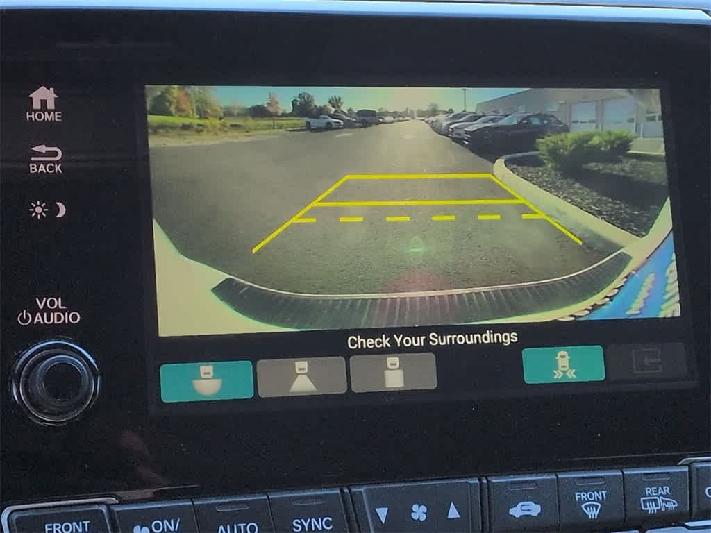 Thumbnail: 2023 Honda Odyssey - 32