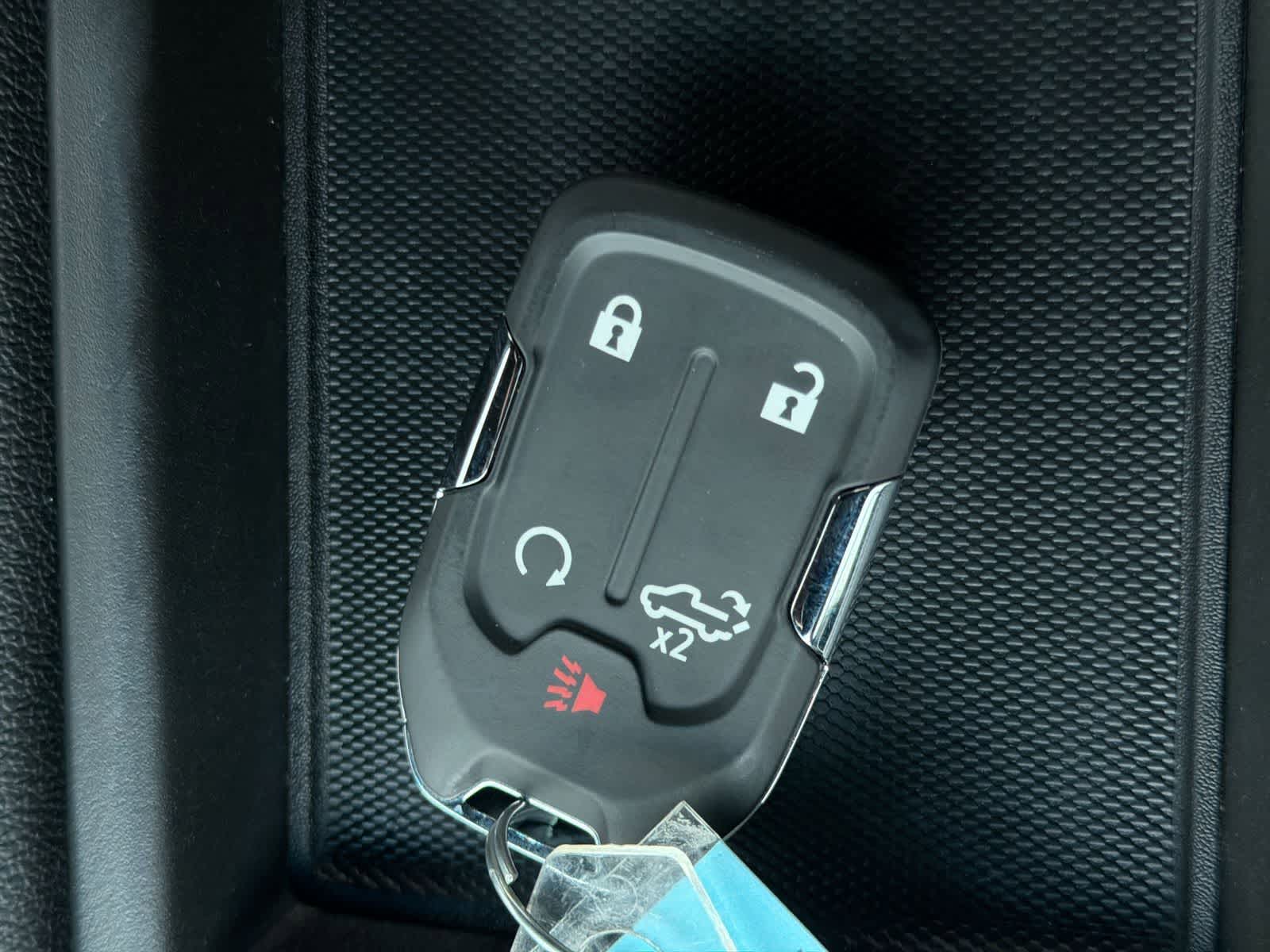 Thumbnail: 2019 Chevrolet Silverado 1500 - 36