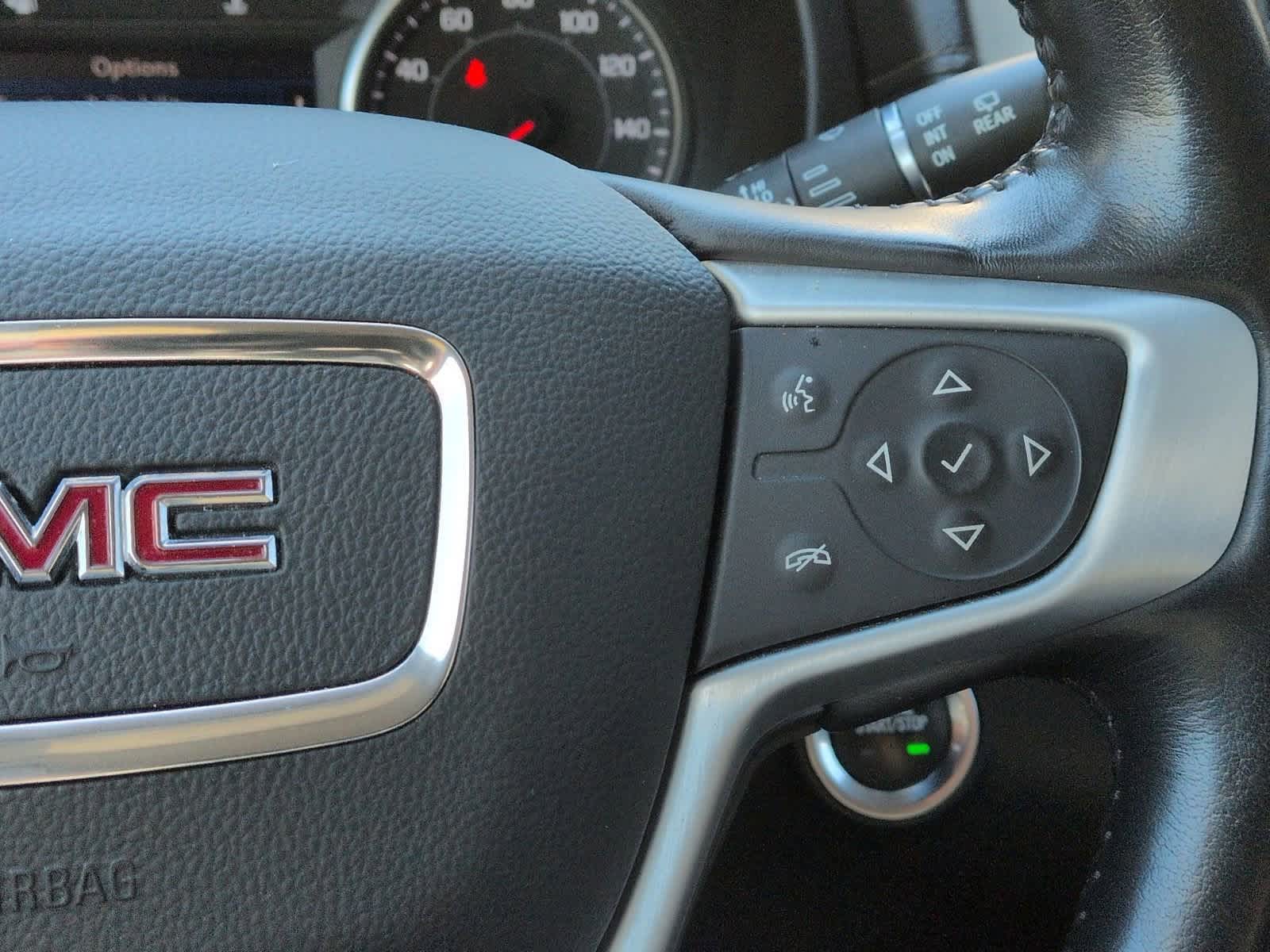 Thumbnail: 2022 GMC Terrain - 25