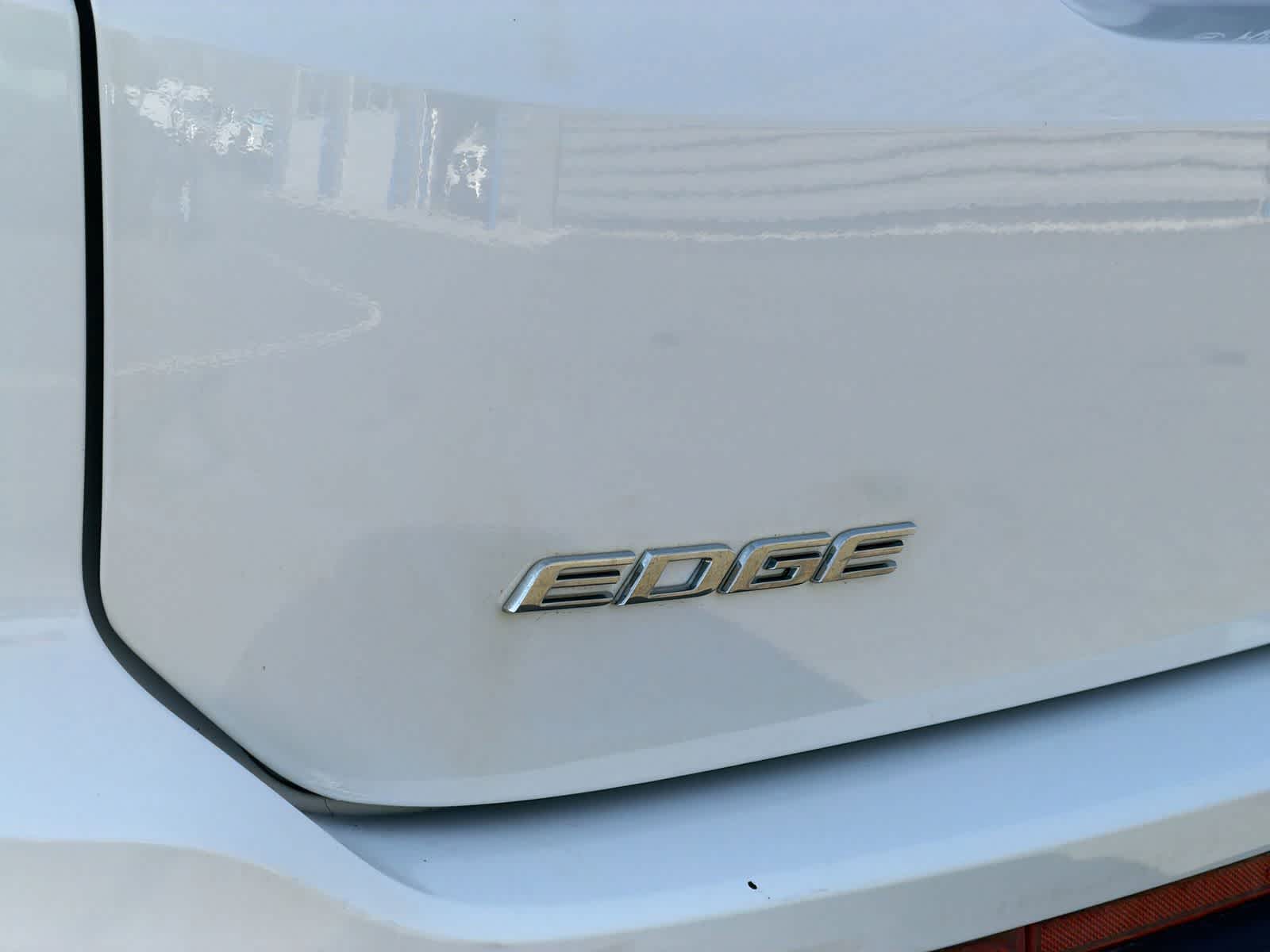 Thumbnail: 2016 Ford Edge - 13