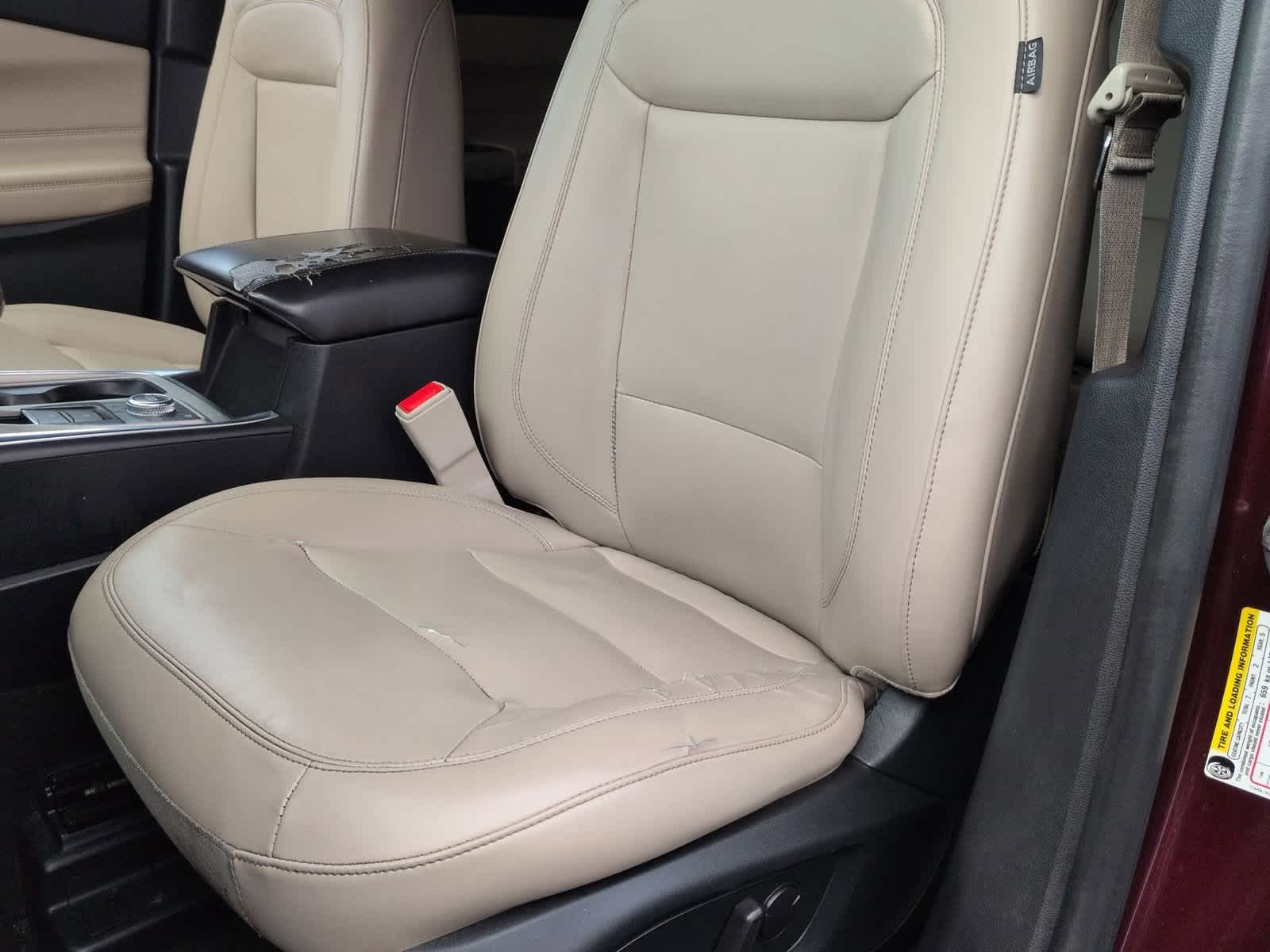 Thumbnail: 2022 Ford Explorer - 17