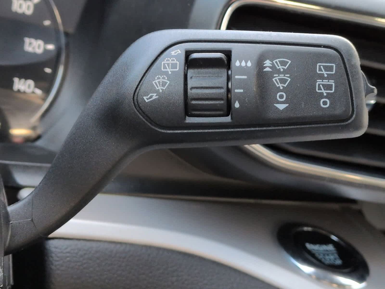 Thumbnail: 2023 Ford Explorer - 26