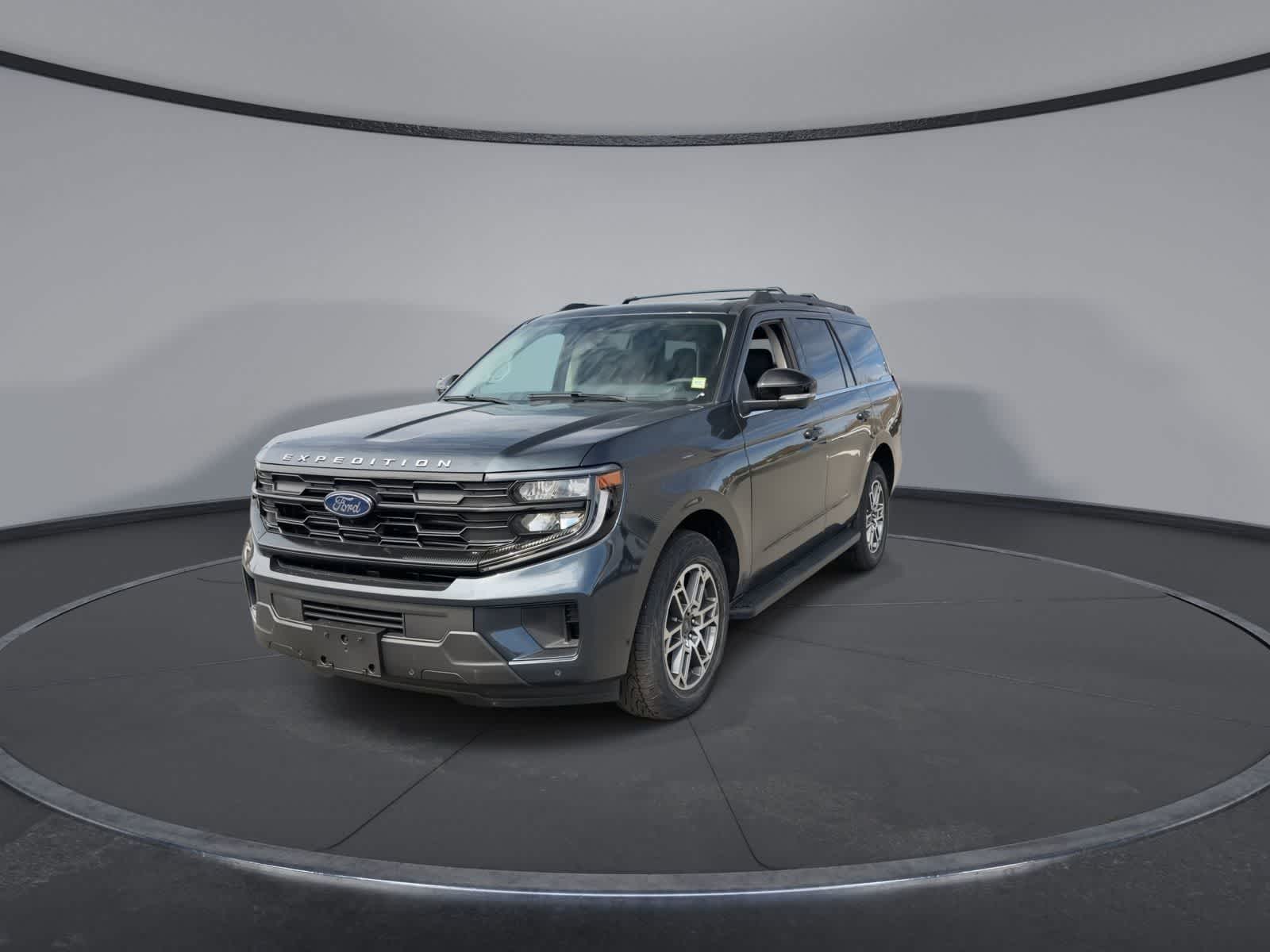 Thumbnail: 2026 Ford Expedition - 4