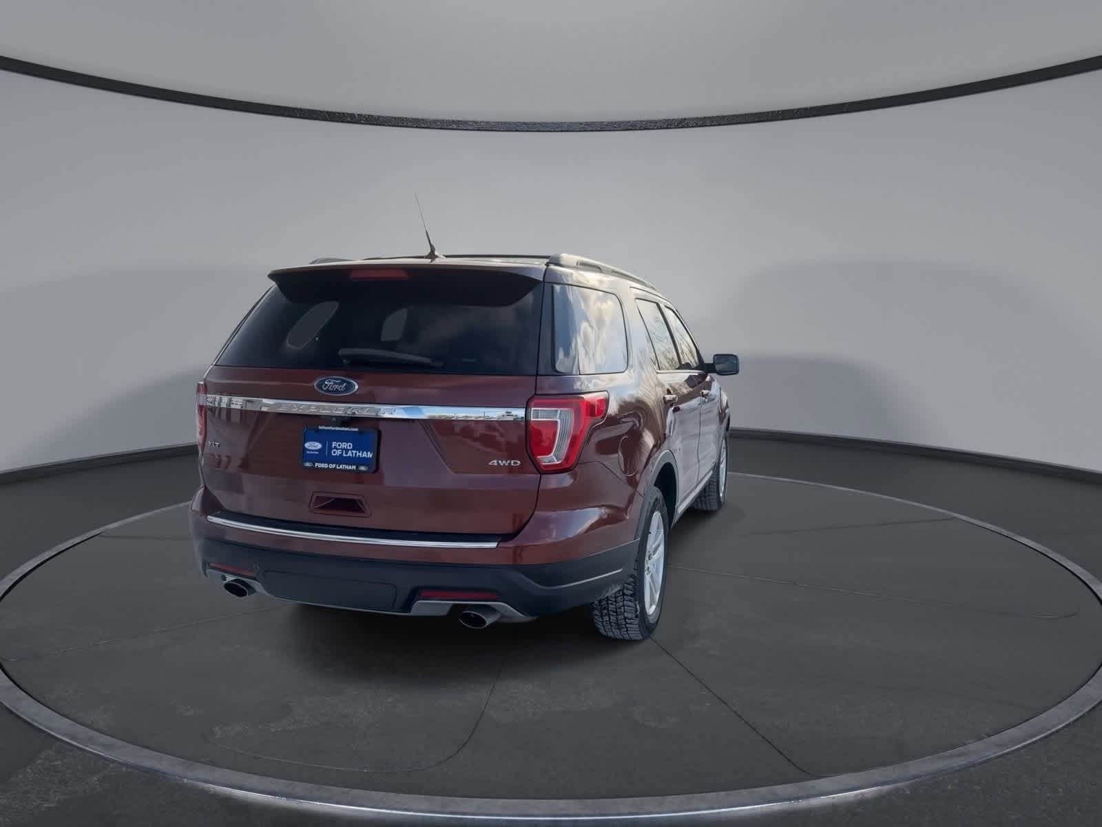Thumbnail: 2018 Ford Explorer - 7