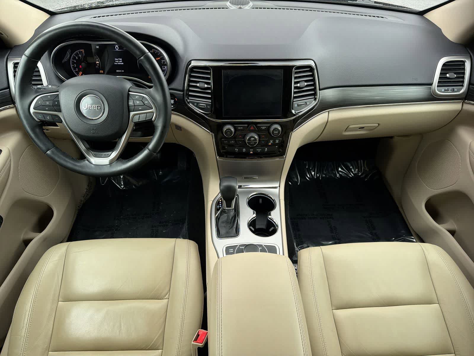 Thumbnail: 2020 Jeep Grand Cherokee - 16