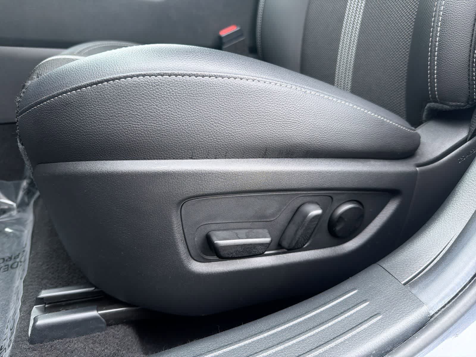 Thumbnail: 2024 Mazda CX-50 - 18