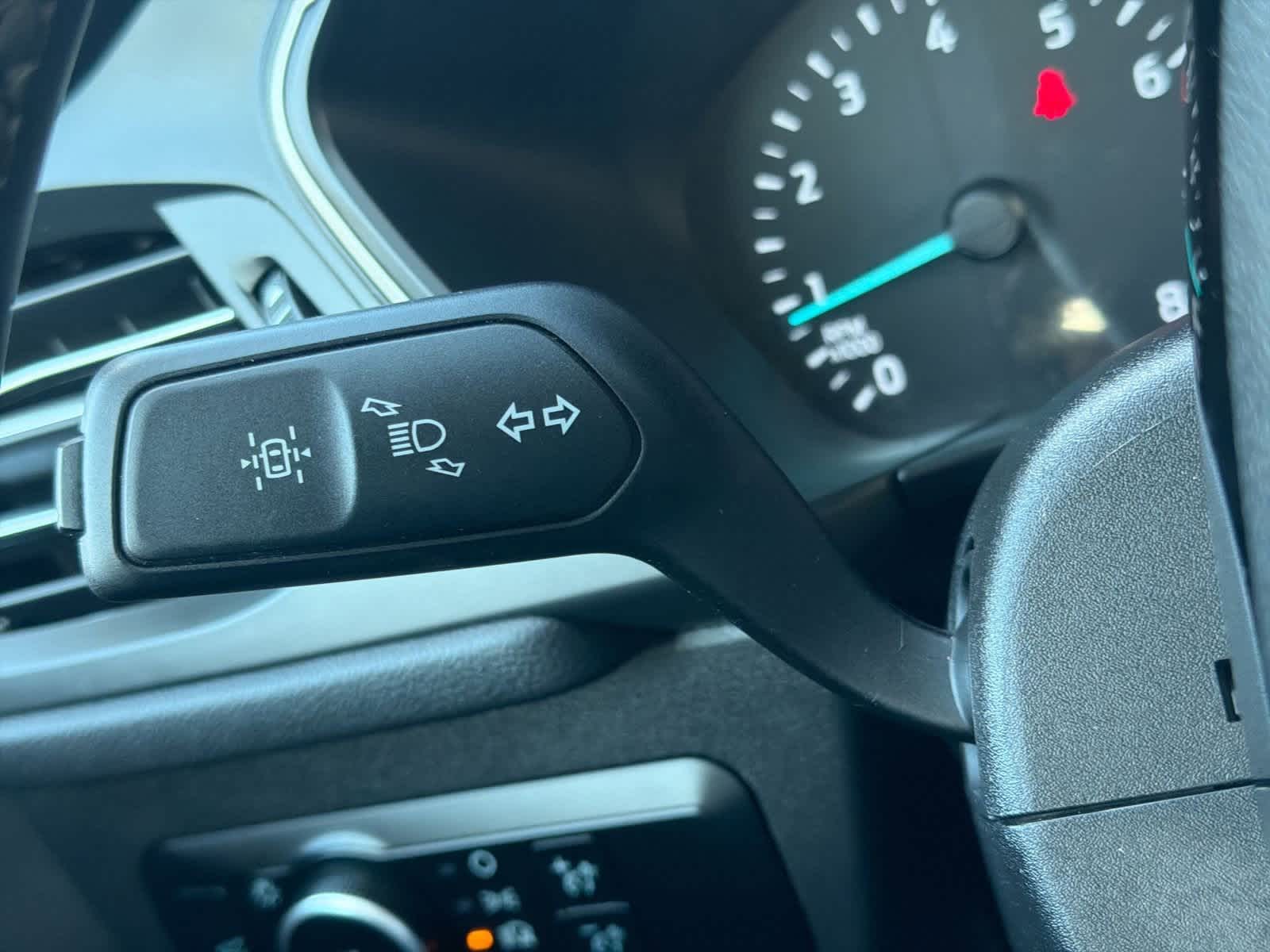 Thumbnail: 2022 Ford Escape - 29