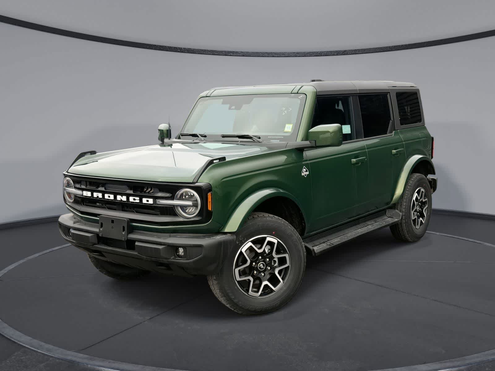 2025 Ford Bronco Outer Banks -
                  Latham, NY