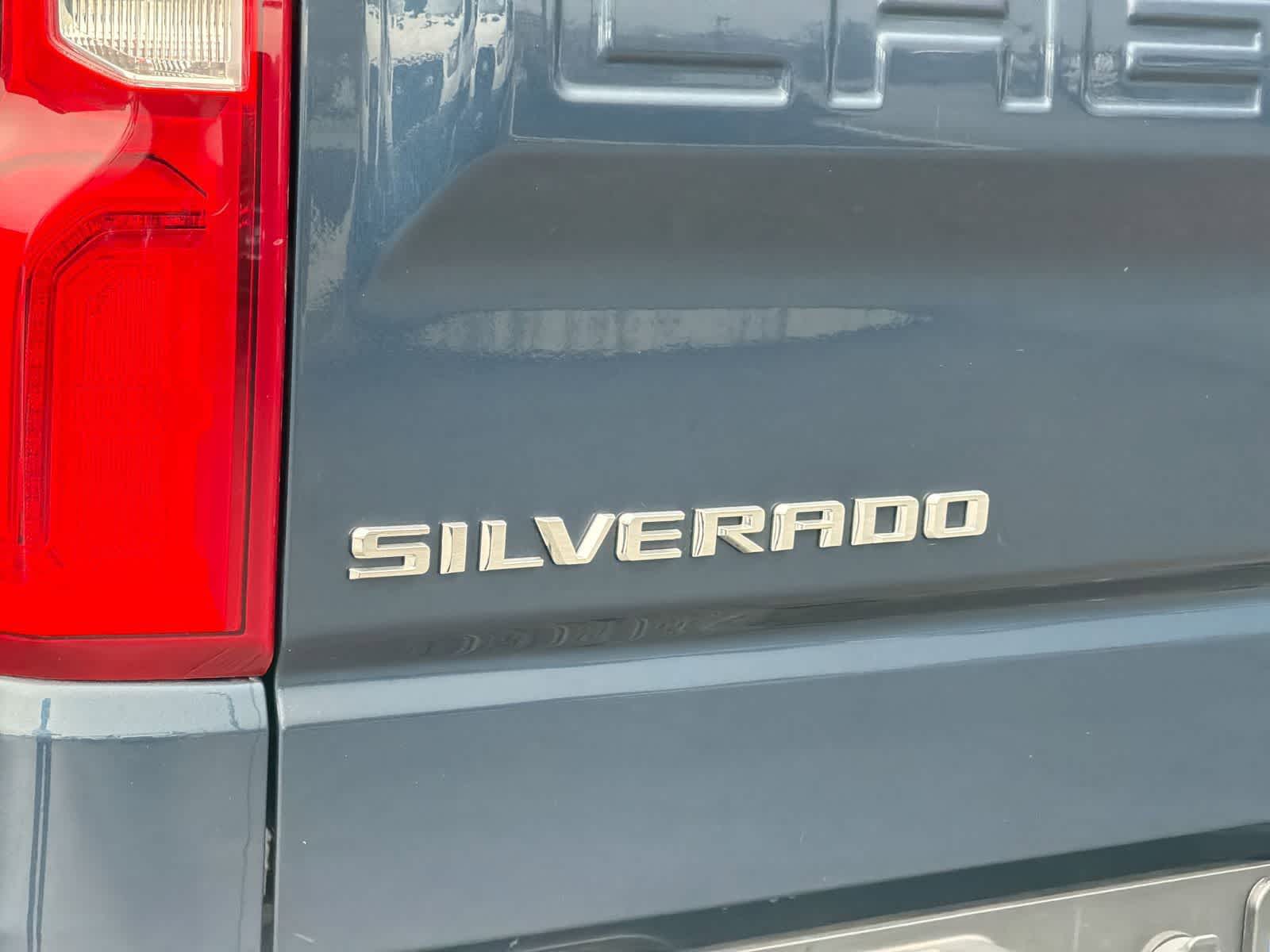 Thumbnail: 2021 Chevrolet Silverado 1500 - 13