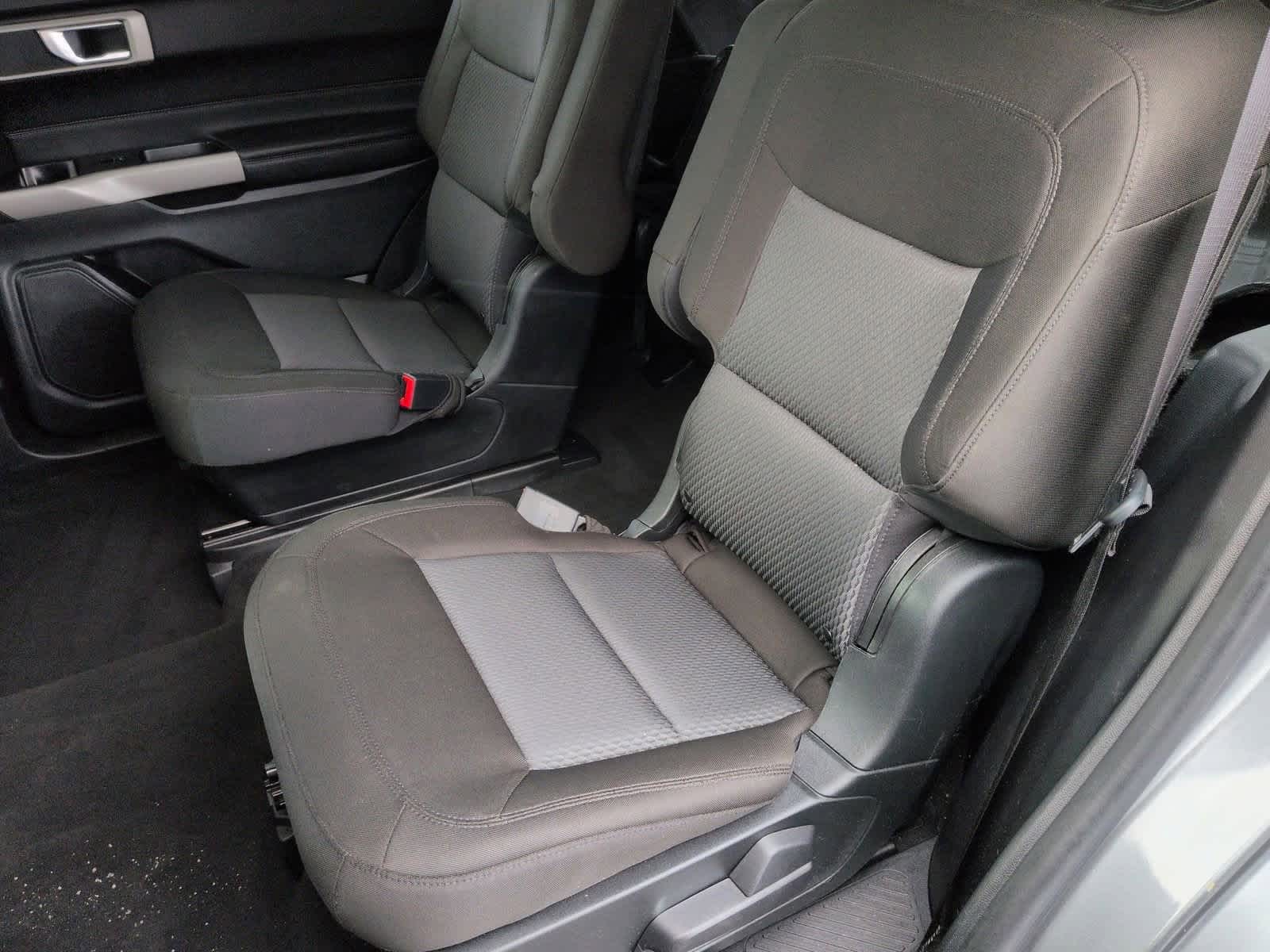 Thumbnail: 2022 Ford Explorer - 20