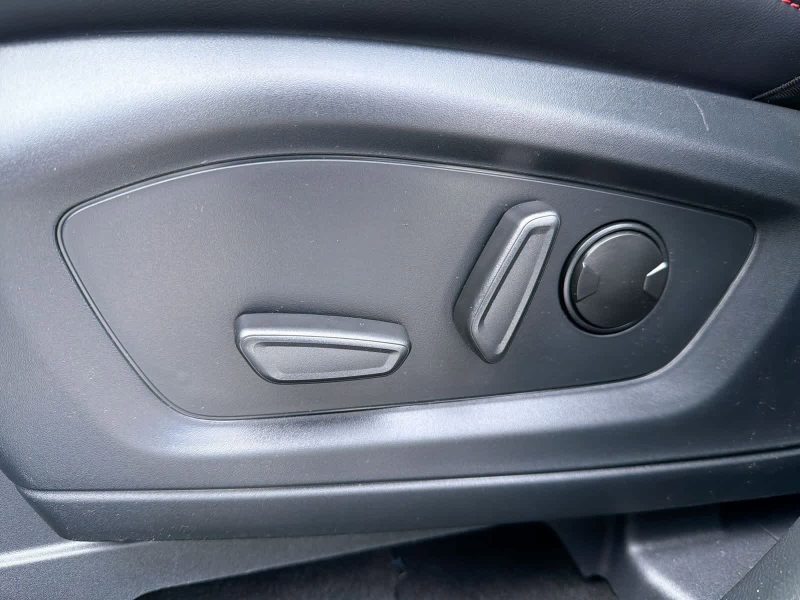 Thumbnail: 2026 Ford Explorer - 17