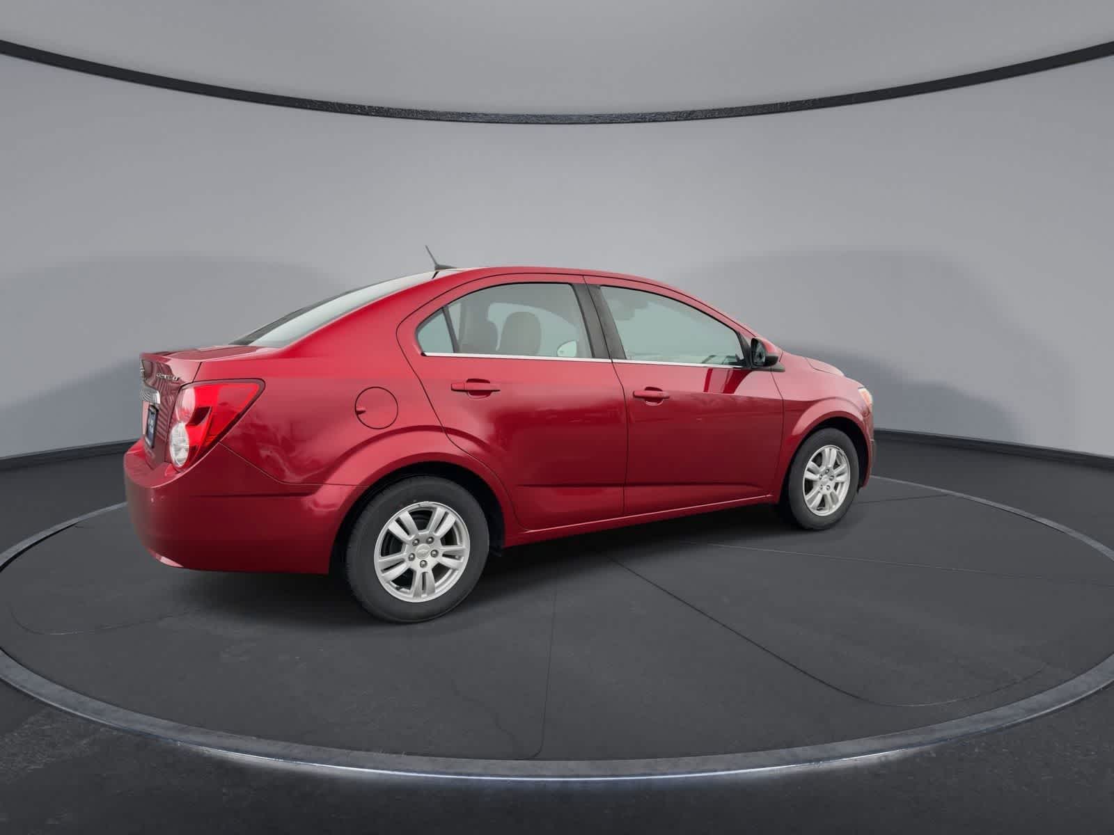 Thumbnail: 2013 Chevrolet Sonic - 8
