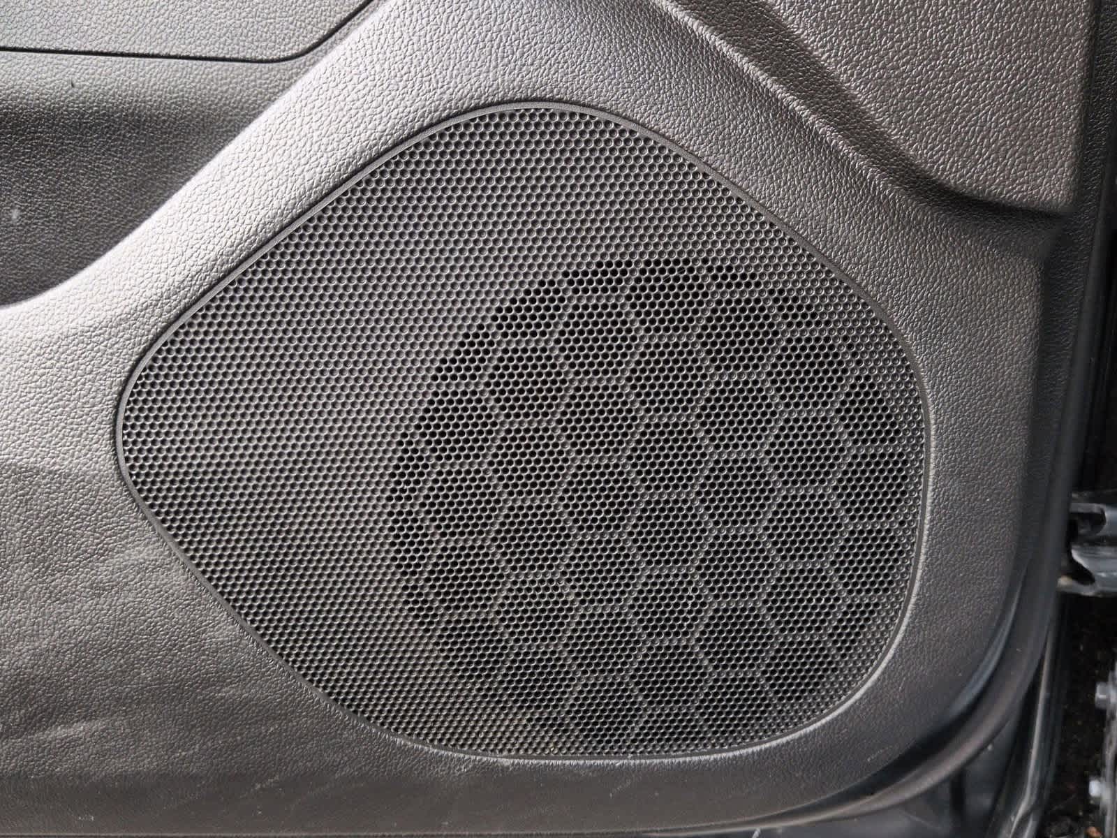 Thumbnail: 2018 Chevrolet Cruze - 30