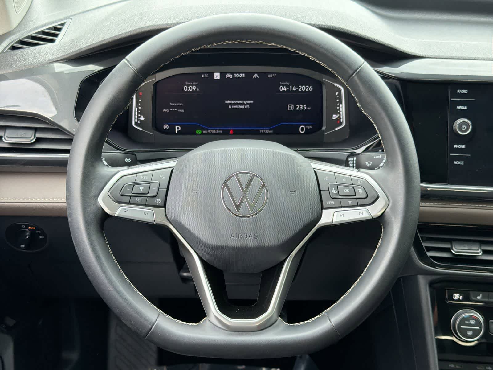 Thumbnail: 2023 Volkswagen Taos - 24