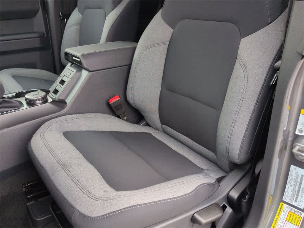 Thumbnail: 2025 Ford Bronco - 17