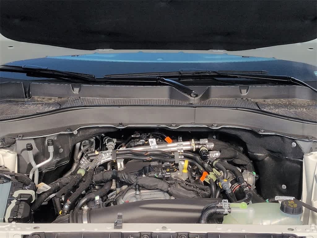 Thumbnail: 2025 Ford Explorer - 15