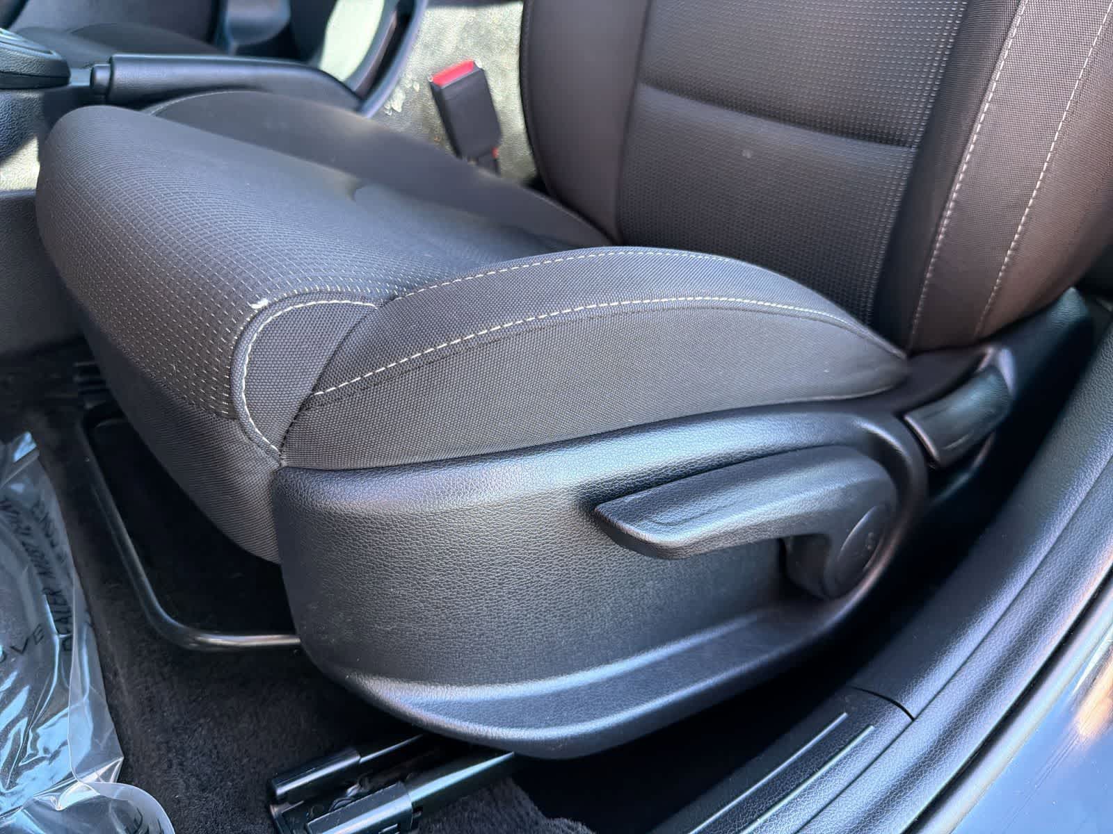 Thumbnail: 2021 Kia Forte - 18