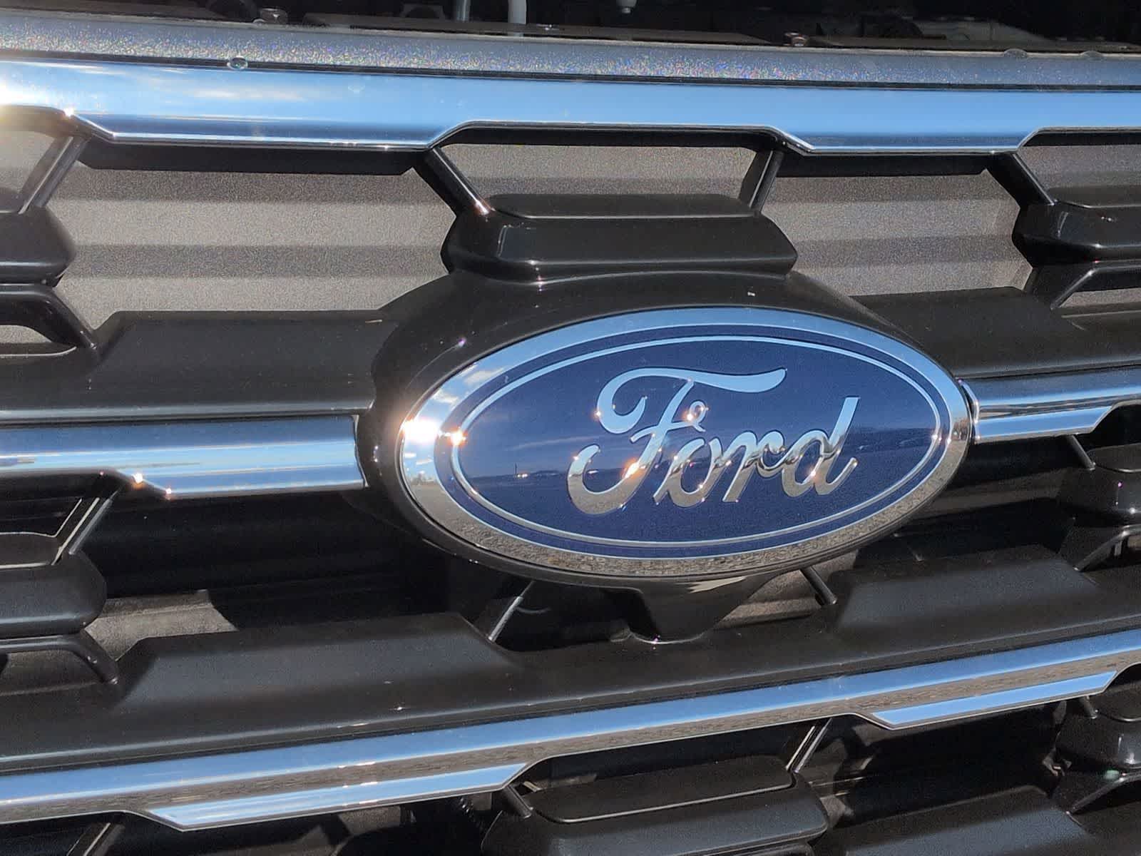 Thumbnail: 2026 Ford Explorer - 12