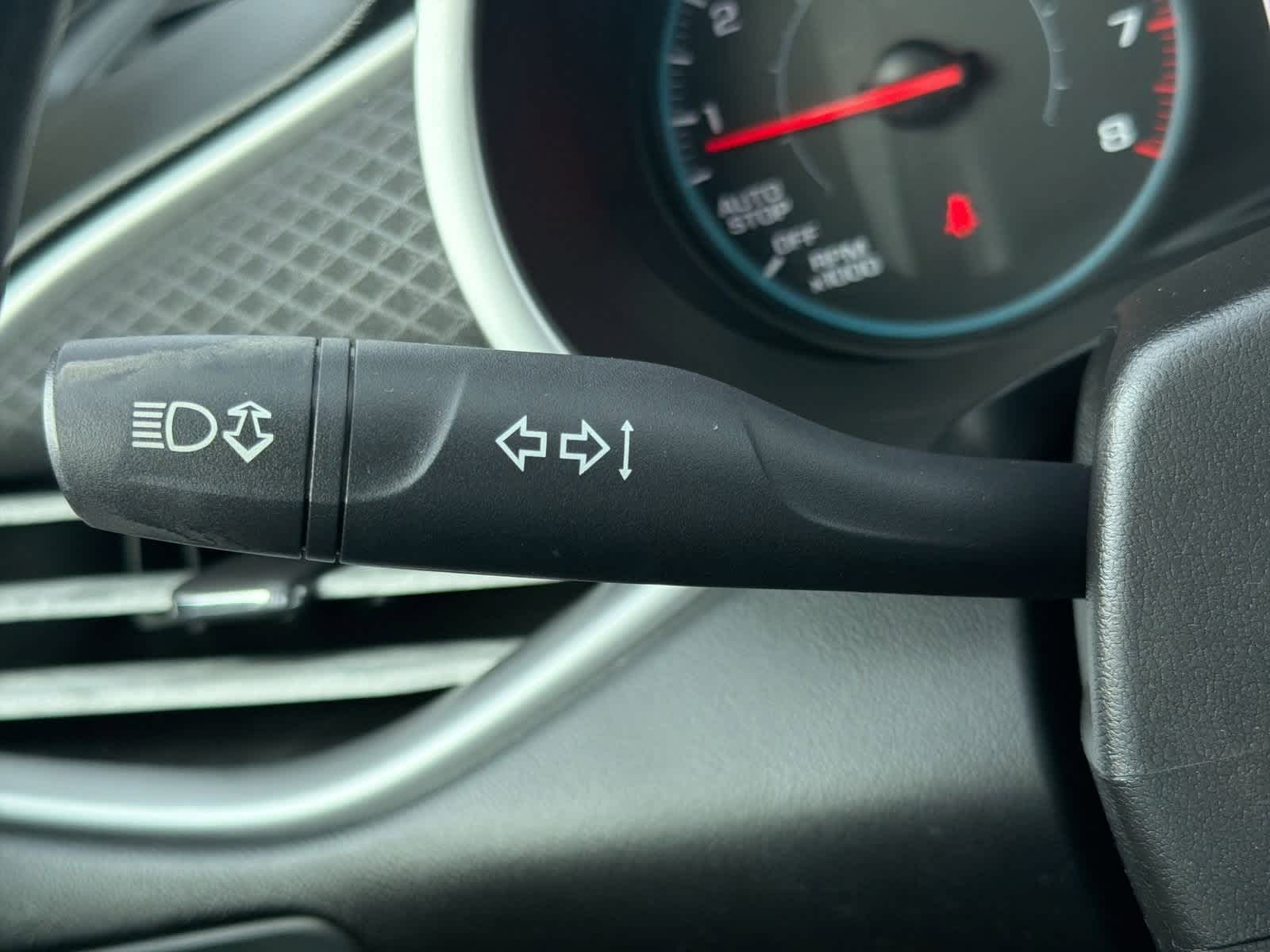 Thumbnail: 2017 Chevrolet Malibu - 27