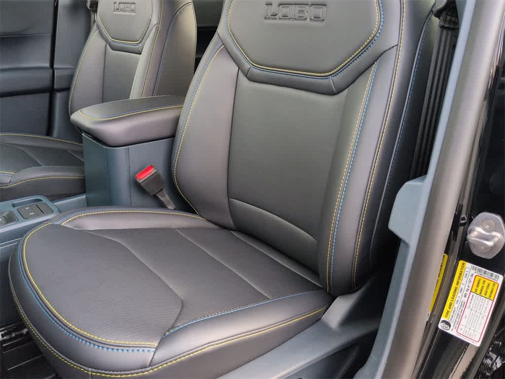 Thumbnail: 2025 Ford Maverick - 17