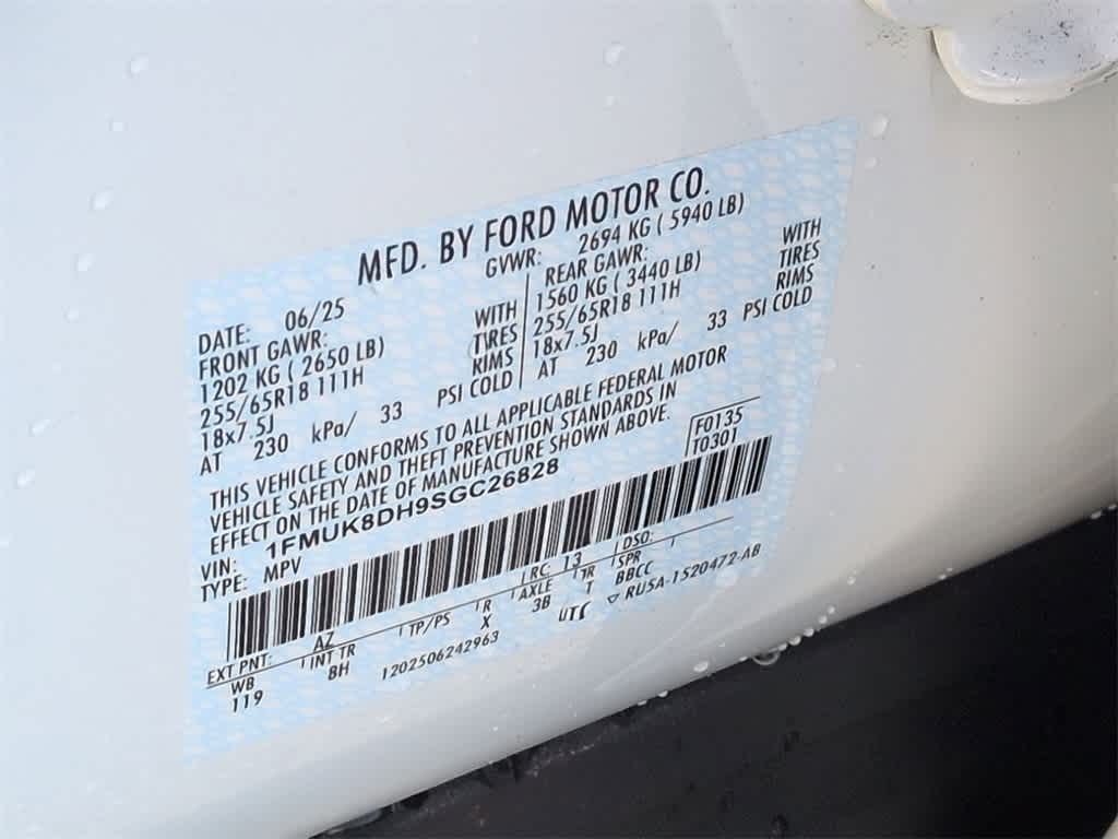 Thumbnail: 2025 Ford Explorer - 37