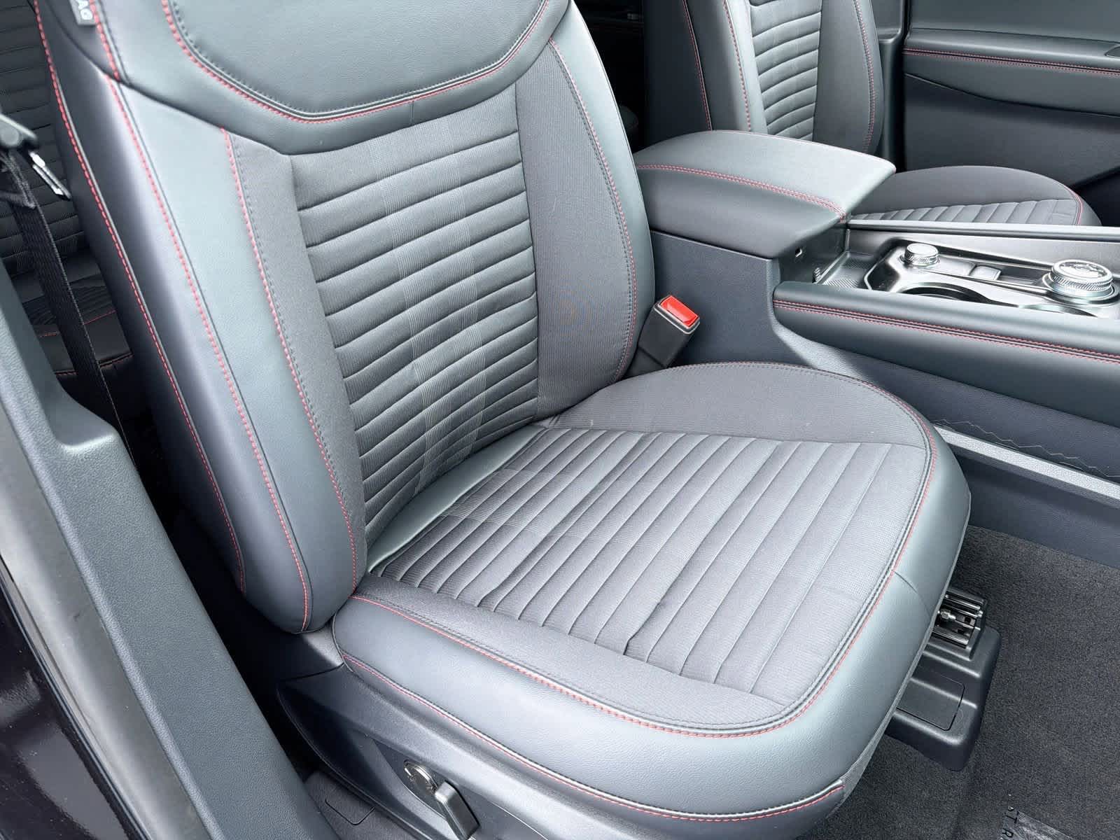 Thumbnail: 2026 Ford Explorer - 24