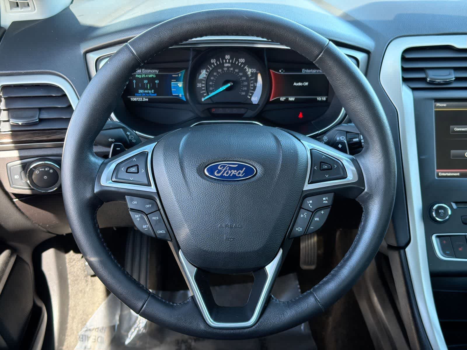 Thumbnail: 2016 Ford Fusion - 24