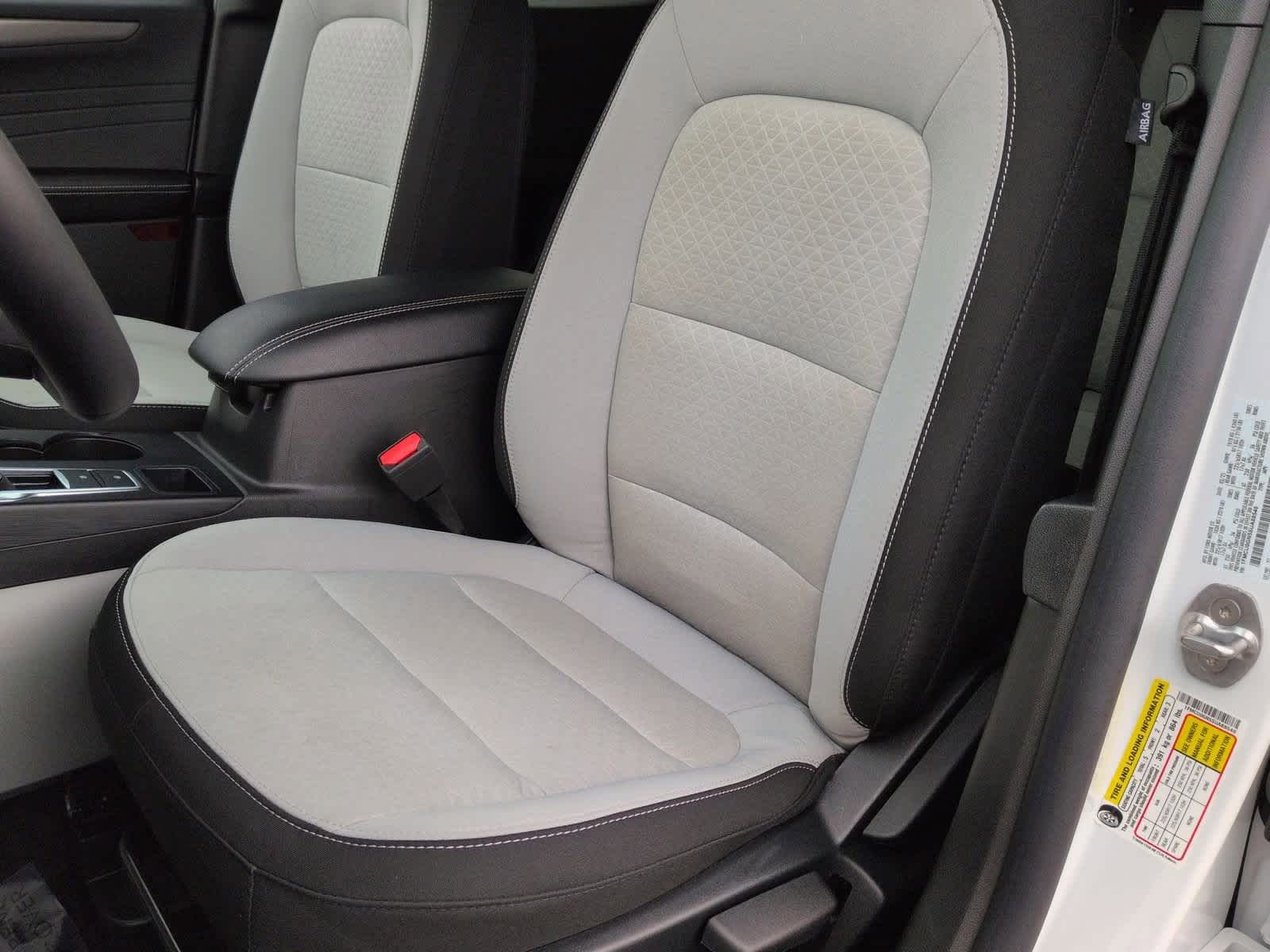 Thumbnail: 2025 Ford Escape - 17