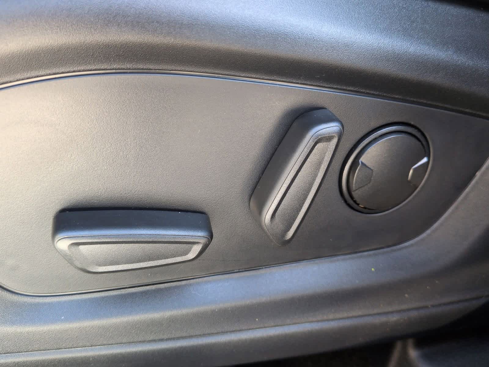 Thumbnail: 2026 Ford Explorer - 18