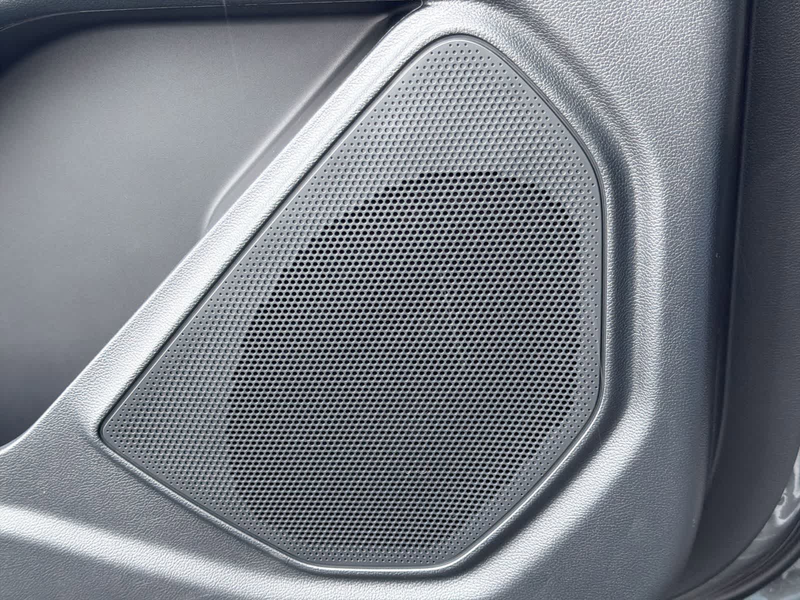 Thumbnail: 2026 Ford Explorer - 31