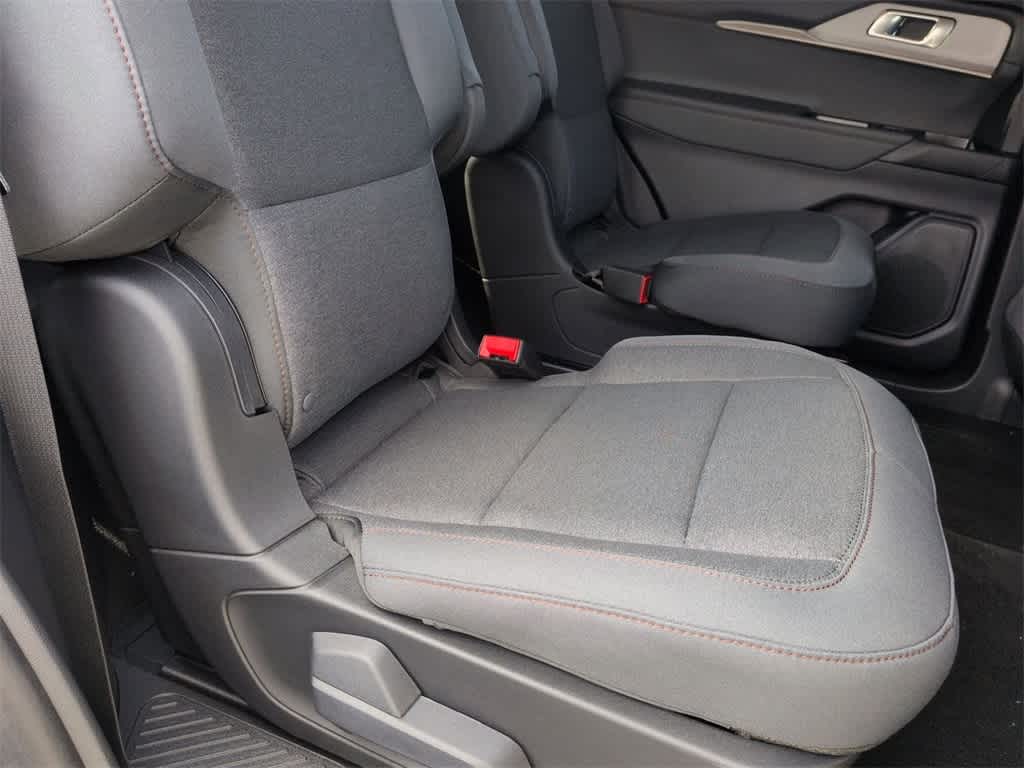 Thumbnail: 2025 Ford Explorer - 21