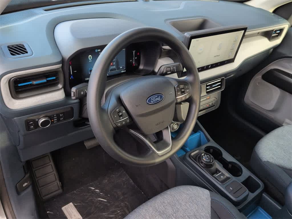 Thumbnail: 2025 Ford Maverick - 10