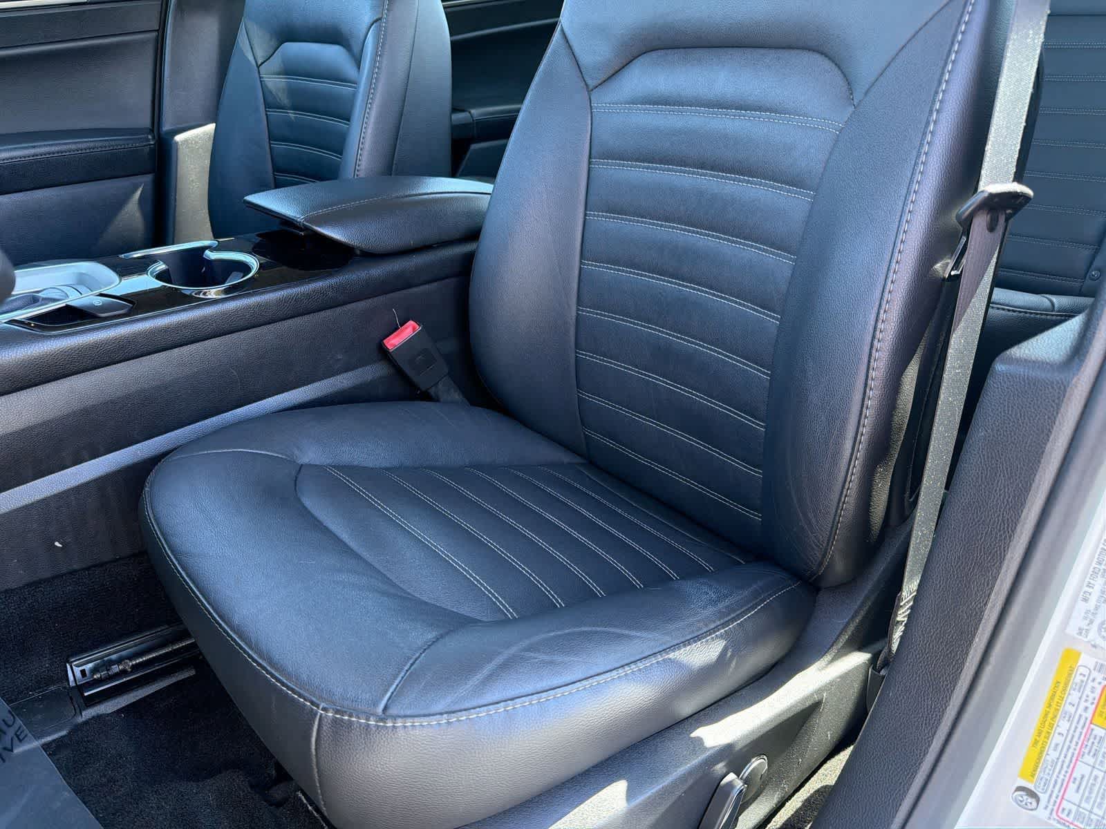 Thumbnail: 2016 Ford Fusion - 17