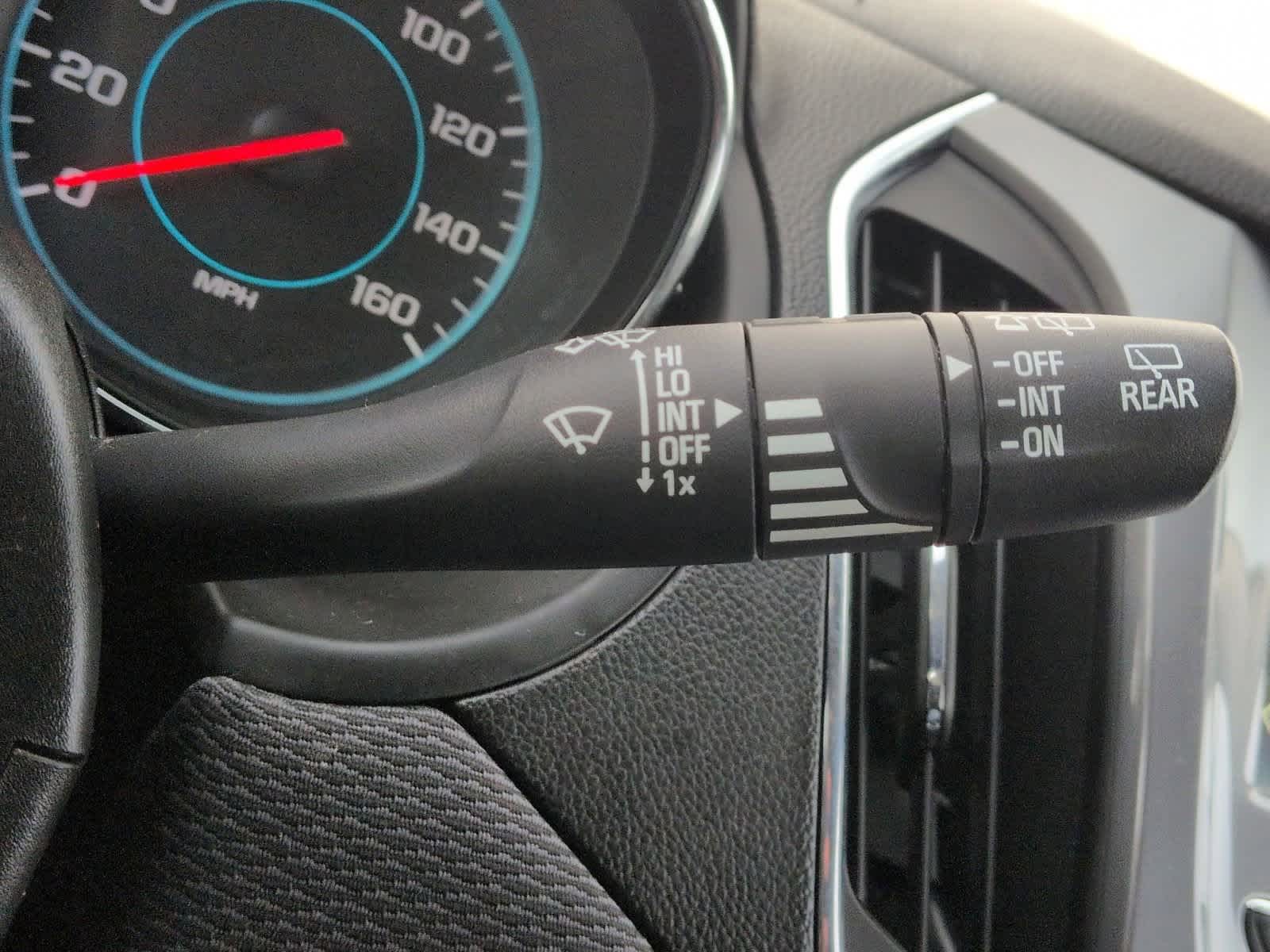 Thumbnail: 2018 Chevrolet Cruze - 26