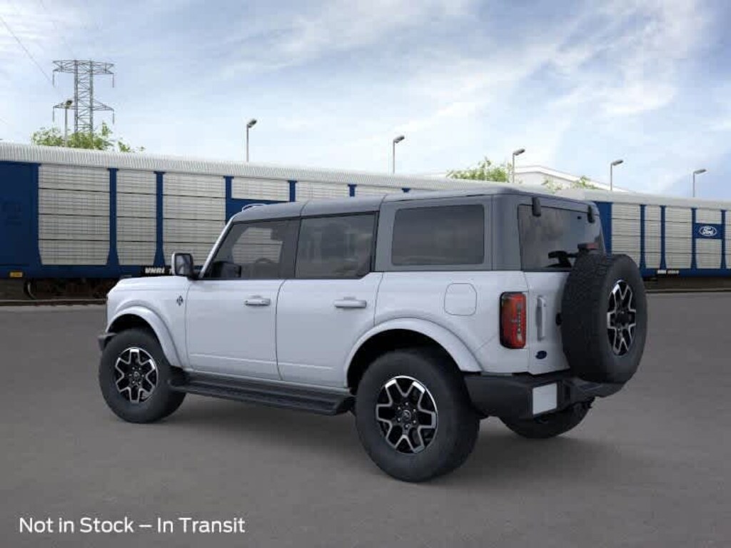 New 2025 Ford Bronco Outer Banks SUV