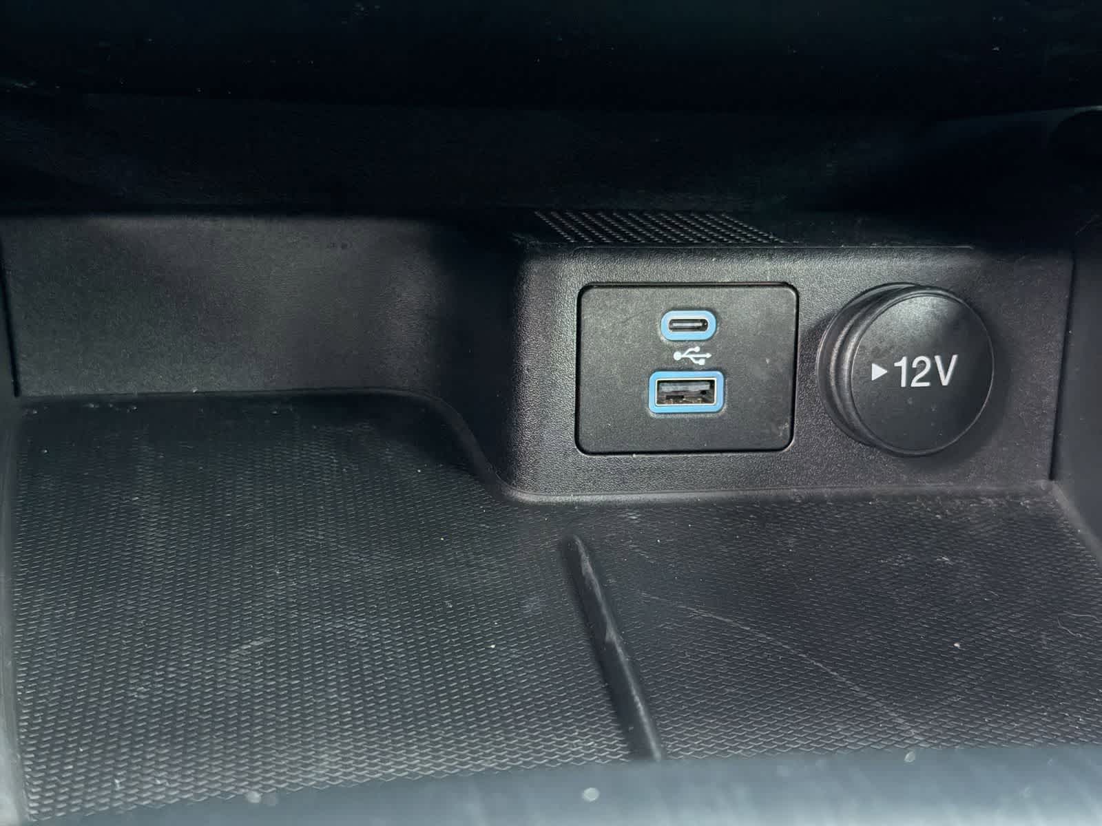 Thumbnail: 2023 Ford Escape - 33